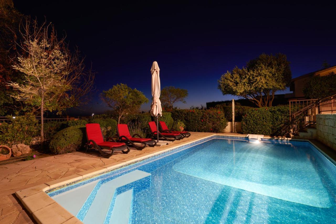 3 Bedroom Villa Madelini With Private Pool, Aphrodite Hills Resort Куклия Екстериор снимка