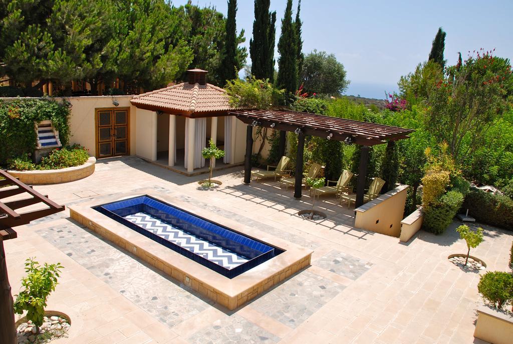 3 Bedroom Villa Madelini With Private Pool, Aphrodite Hills Resort Куклия Екстериор снимка